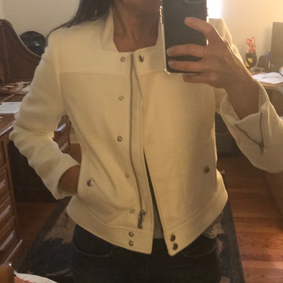 Jacket - Picture 7 of 8